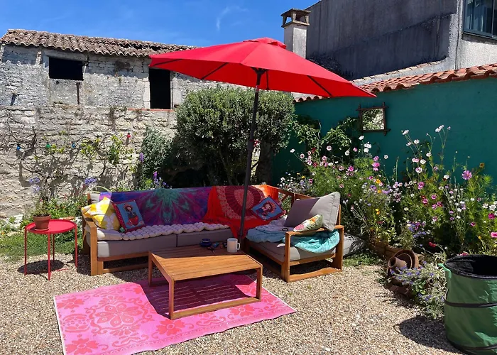 Un Air De Famille Bed and breakfast